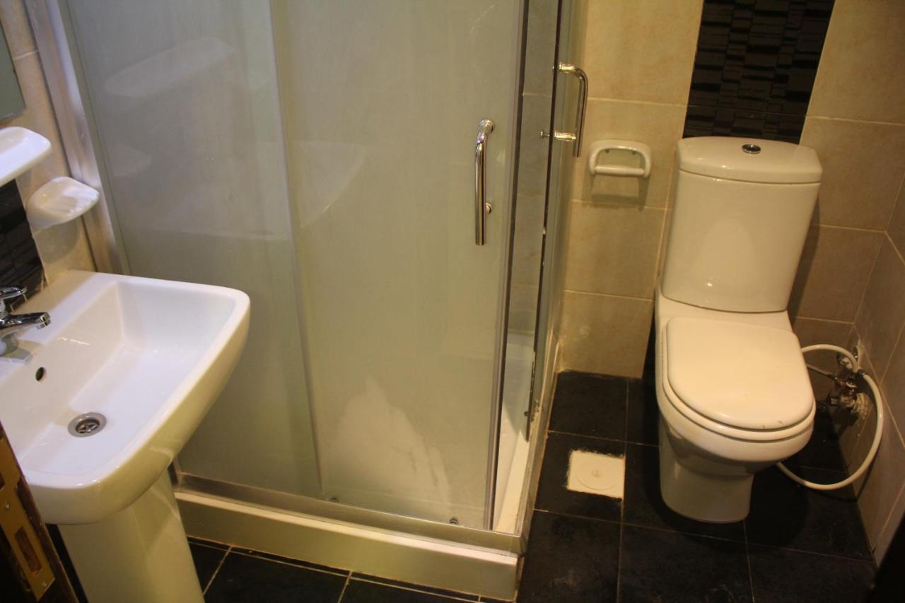 Hotel Belle Vie Kinshasa Ngoại thất bức ảnh