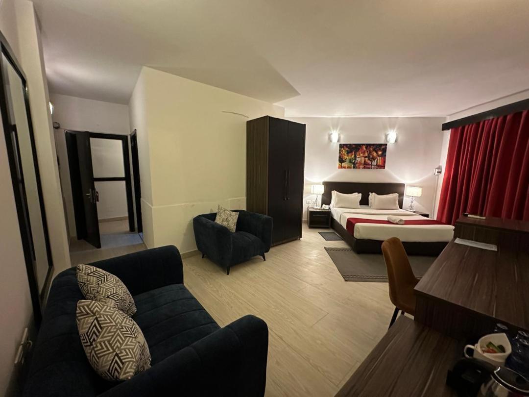 Hotel Belle Vie Kinshasa Ngoại thất bức ảnh
