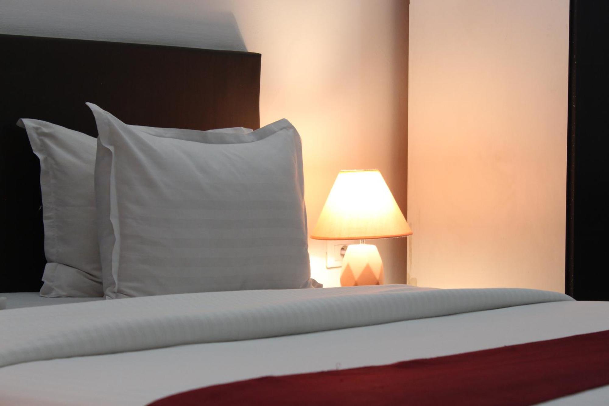Hotel Belle Vie Kinshasa Ngoại thất bức ảnh