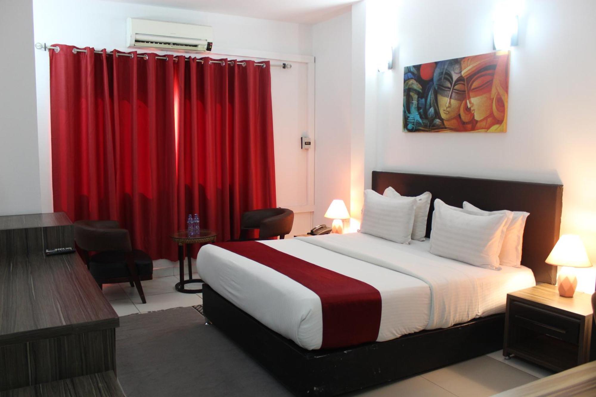 Hotel Belle Vie Kinshasa Ngoại thất bức ảnh