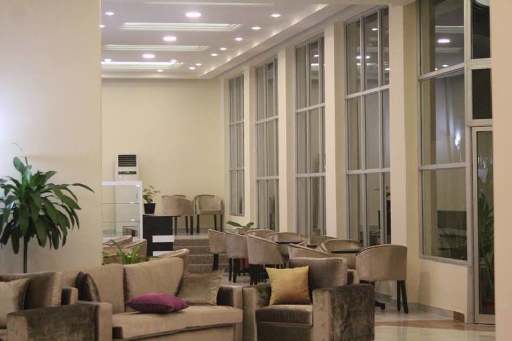 Hotel Belle Vie Kinshasa Ngoại thất bức ảnh