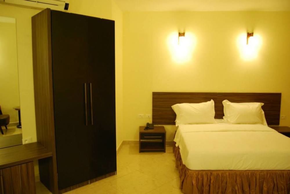 Hotel Belle Vie Kinshasa Ngoại thất bức ảnh